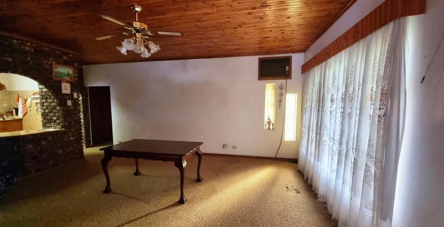 3 Bedroom Property for Sale in Douglas Northern Cape